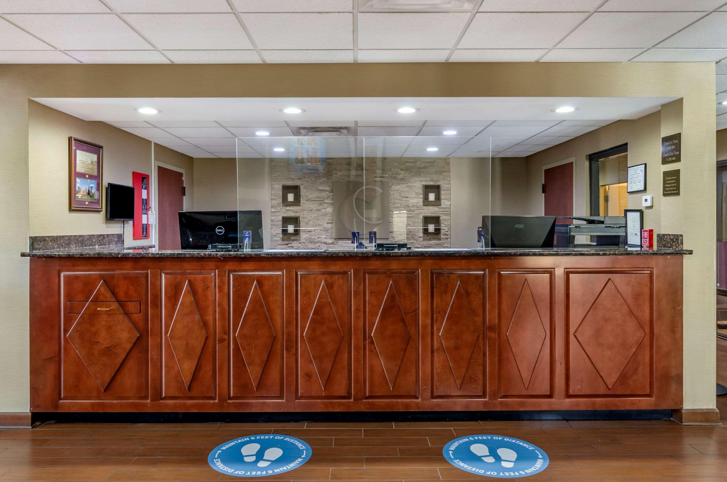 Comfort Inn 3*